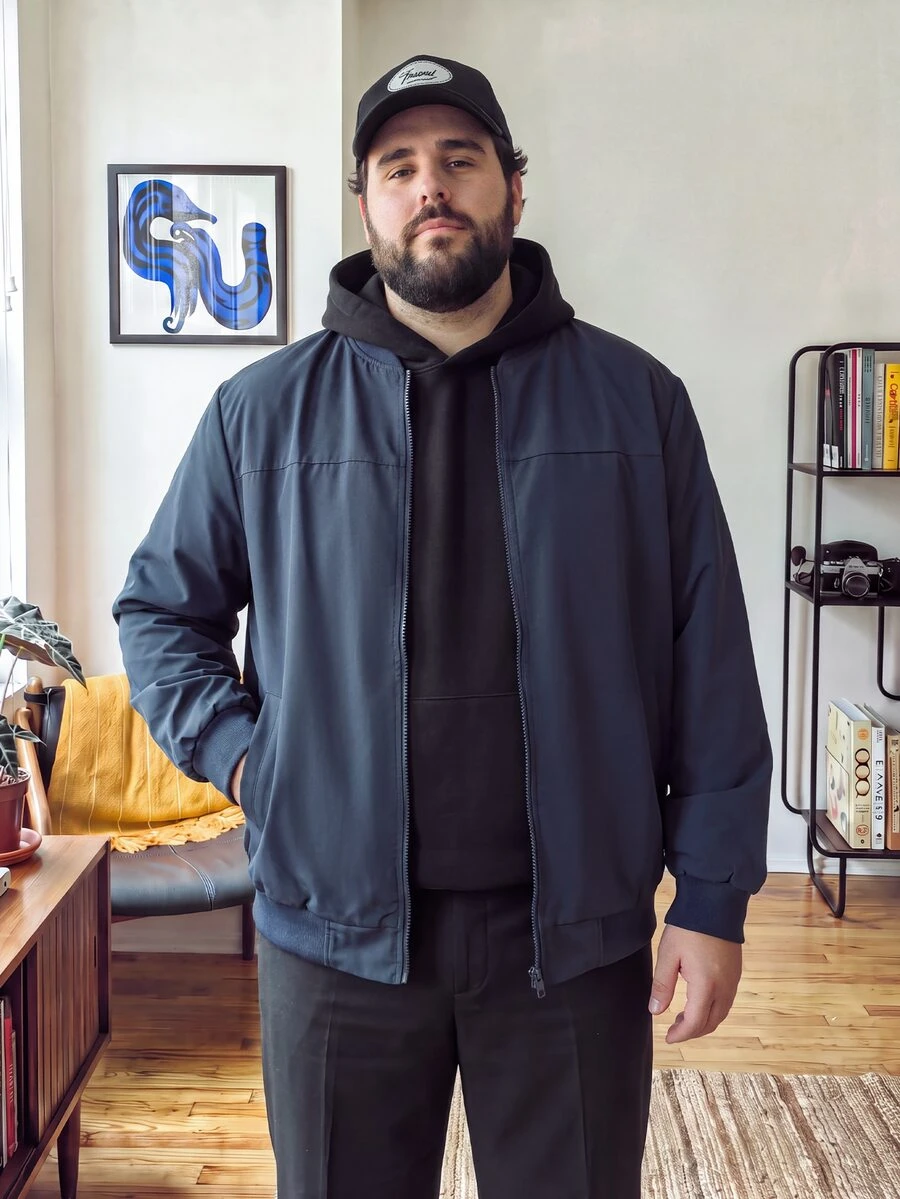 OlaMetro Jaket Pria Ukuran Besar Kasual Ringan Warna Polos, Jaket Pria Musim Panas dengan Resleting, Musim Gugur - Navy Blue - View 1