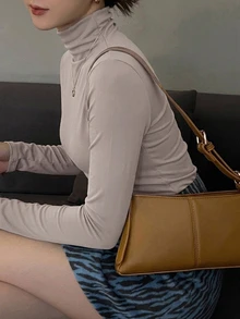 DAZY 女款修身保暖內裡高領套頭T恤 - 杏色 - 查看 2