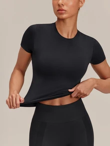 GLOWMODE Second-Skin Seamless Soft Focus Crew Neck Tee With Fitted Waist-Length Design Daily Casual Summer Wear - Black - View 3