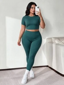 Slayform Slayform Plus Size 2-Piece Sports Set Fashion Tight Fit Round Neck Short Sleeve Top And Butt-Lifting Long Pants With Side Pockets Slimming Lines Base Layer Workout Outfit - Green - View 2