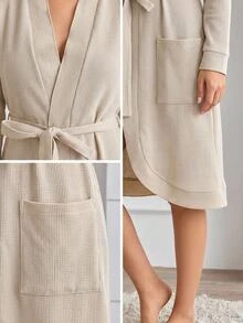 SHEIN Cottnline طقم منزلي مريح من القطن المنسوج بنسيج الفوطة مع جيب وتفاصيل كشكشة وحزام، مناسب للنساء ذوات القامة القصيرة - بيج - مشاهدة 8