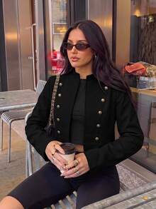 Aloruh جاكيت نسائي كاجوال عصري بلون موحد مزين بمسامير وأزرار - الأسود - مشاهدة 5