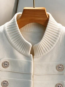 Breezaya Elegant Round Neck Sleeveless Button Design Sweater Vest - White - View 5