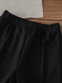 SHEIN Playful Pals 男嬰幼兒 2 件套休閒服飾，馬匹刺繡紋理半拉鍊 Polo 長袖上衣與黑色收口長褲，春秋套裝 3M-3 - 黑與白 - 查看 8