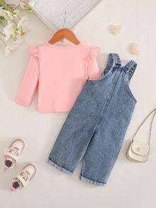 SHEIN 2件組女嬰上衣＋牛仔吊帶褲套裝，甜美粉藍愛心印花、荷葉邊飾、長袖圓領、合身款，生日春季假期獨角獸可愛套裝 - 彩色 - 查看 2