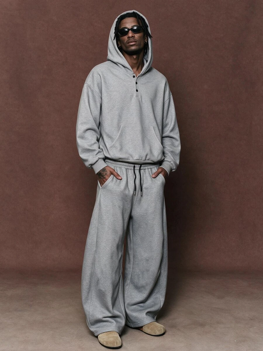 AXEPEAK Setelan Kasual Sehari-hari Pria: Hoodie Lengan Panjang Warna Polos dan Celana Olahraga - Grey - View 1