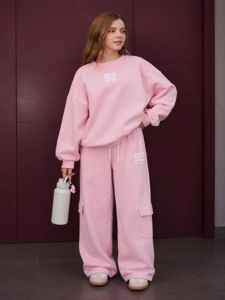 SHEIN 少女秋冬粉色運動衫套裝,長袖連帽運動衫與寬鬆休閒運動長褲套裝 - 粉色 - 查看 1