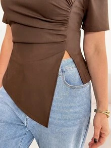 Shapeblank Plus Size Women's Chocolate Brown Short Sleeve T-Shirt, Autumn Casual Everyday Stretchy Ruched Waist Asymmetric Hem Curve Tops, Tops - Mocha Brown - View 5