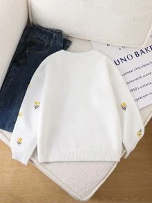 SHEIN 1件女童毛衣，簡約百搭圓領白色落肩長袖，黃色鬱金香與雛菊花卉刺繡圖案，清新藝術田園風，適中厚度，整齊下擺，緊口袖口，柔軟親膚質感，精緻細膩，單穿好看，時尚耐穿，適合日常穿著、上學、戶外活動、聚會等場合，秋冬穿搭 - 白色 - 查看 2