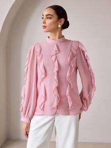 Graceveil Blus sifon tipis berwarna merah muda lembut dengan kerah semi-tinggi, kancing depan, dan lengan lentera berumbai 3D. Blus ini terbuat dari bahan yang sedikit transparan. - Berwarna merah muda - View 9