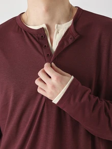 DAZY Men's Textured Fabric Solid Color Basic Half-Placket T-Shirt Fall - Burgundy - View 4