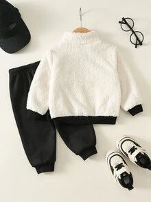 SHEIN 中性嬰兒男/女幼兒 2件組秋冬保暖內裡加厚時尚拼色毛絨運動衫套裝，男嬰冬季套裝，運動服，街頭風 - 黑與白 - 查看 2