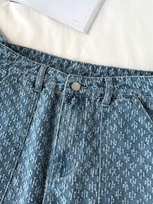 Comfortcana Setelan Denim Wanita Berwarna Biru Muda Bergaya dengan Kancing Depan dan Desain Pola Tenun Unik, Sempurna untuk Acara Santai, Setelan Elegan untuk Wanita - Light Wash - View 6