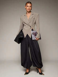 Hauture Women's Chic Khaki Asymmetrical Blazer, Pointed Hem, Slim Fit, Padded Shoulders, All-Season, Commuter, Versatile For Work And Dates, Office - Khaki - View 2