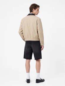 PAVTROS Shorts vaqueros sueltos y casuales con dobladillo crudo, estilo emo - Negro - Ver 5