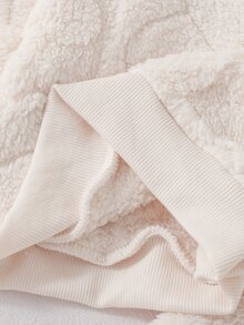 SHEIN Playful Pals 2件組女嬰幼兒可愛奶油色壓紋愛心蝴蝶結半拉鍊毛絨長袖立領加厚休閒運動衫褲套裝，適合冬季與秋季節日穿著 - 白色 - 查看 5