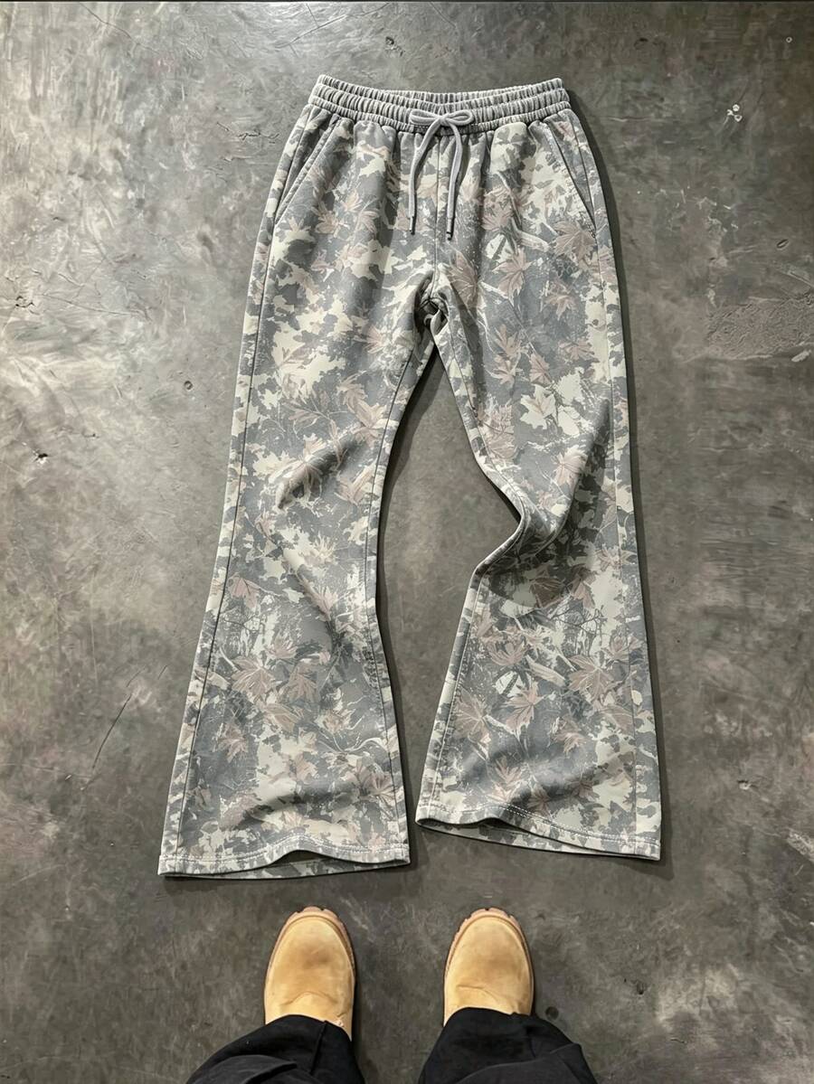 ZURIURI Celana Sweatpants Pria Motif Daun Kering dengan Tali Serut dan Kantong di Pinggang - MultiWarna - View 1