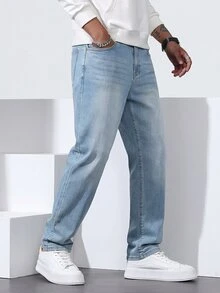 QuarKem Men's Straight Loose Casual Fit Jeans With Pockets - Light Wash - View 3