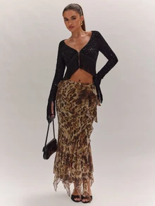 SHEIN BAE Áo croptop nữ màu trơn đính sequin gấu tua rua - màu đen - Xem 5