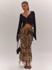 SHEIN BAE Áo croptop nữ màu trơn đính sequin gấu tua rua - màu đen - Xem 1