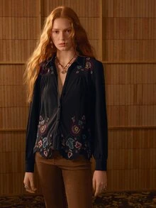 MOTF STUDIO WOMEN EMBROIDERED FLORAL PATTERN FOLD PLEATED SHIRT - Black - View 7