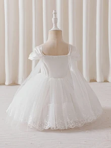 Glamorique Kids 優雅白色花童女童禮服，夏季時尚蕾絲緞面網紗蓬蓬裙，附可拆式蝴蝶結，正式舞會婚禮公主裙 - 白色 - 查看 5