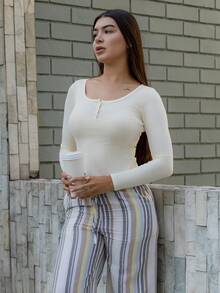 Andrea Bello 女士新款杏色95%纯棉半拉链T恤，四季皆宜的休闲百搭单品 - 杏色 - 查看 3