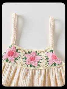 SHEIN Young Girl Floral Embroidered Strap Tank Top And Shorts 2-Piece Set - Apricot - View 7