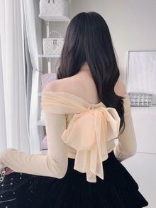 FRIFUL Áo thun nữ một vai phối lưới nơ màu trơn tương phản cho mùa thu - Màu be - Xem 1