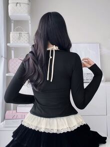 FRIFUL Kaos Slim Fit Wanita Motif Blok Warna Musim Gugur dengan Hiasan Renda Kontras - Hitam - View 2