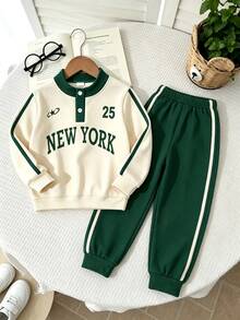 SHEIN Genkimix Kids 男童美式復古套裝 前面復古 NEW YORK 字母數字印花圖案 對比色門襟 藍色鈕扣 袖側飾帶 生日 秋季 - 綠色 - 查看 4