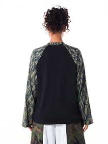 SUMWON Oversized Raglan Long Sleeve Top With Camo Print Sleeves And Crew Neck - Casual Color Block Street Style Fall - Black - View 2