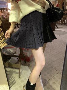 DAZY 女款深灰色休閒可愛學院風百搭日常穿著迷你裙 校園秋季 - 灰色 - 查看 6
