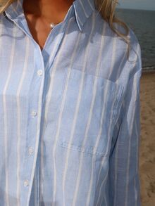 Sydney Algeri Women's Striped Rolled Sleeve Single-Breasted Casual Pocket Shirt - Baby Blue - View 3