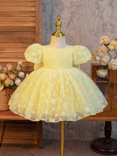 SHEIN Glamorique Kids 女嬰白色與黃色泡泡袖雪紡荷葉邊花卉網紗公主裙，優雅可愛婚禮賓客花童生日派對蝴蝶結夏季洋裝