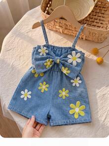 SHEIN Babygirl Cute Casual Summer Blue Print Bow Strap Romper - Blue - View 1
