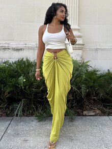 Alexandranx Olive Green Beaded Metal Decor Pleated Skirt,Seksi Chic Goddess Style Summer Beach Skirt For Women,Vacation Holiday Party Club Date Night Wear - Green - View 3