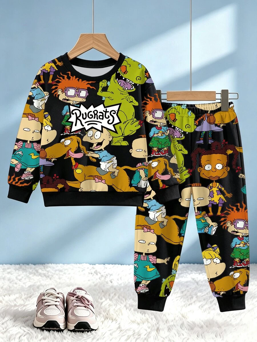 Nick 90s | SHEIN 男嬰 2 件套,Rugrats 全身印花圓領運動衫與收口長褲,休閒長袖兒童運動套裝,適合春季秋季日常穿著與外出 - 黑色 - 查看 1