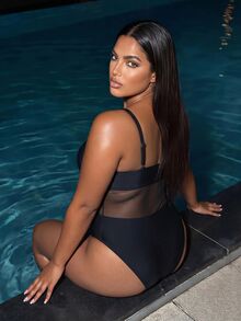 Swim SXY Baju Renang One-Piece Wanita Ukuran Besar Warna Polos Seksi Elegan Gaya Liburan Musim Panas untuk Liburan Pantai Pesta Liburan Hitam - Hitam - View 2