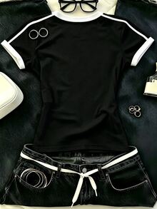 IslaSuriya Korean Style Letter Print V-Neck Slim Fit Short Sleeve T-Shirt - Multicolor - View 2