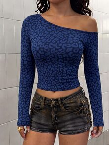 SHEIN Dewbera 1pc Women's Seamless Leopard Print Asymmetric Cropped Tight Streetwear Casual Base Layer Long Sleeve Sports T-Shirt - Navy Blue - View 4