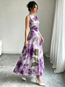 Modelyn 橘色大花卉植物圖案法式風長洋裝，女款低領無袖收腰長裙，抓皺腰部設計，淺杏色雪紡花卉洋裝，夏季度假風穿搭，優雅日常穿著 - 彩色 - 查看 4