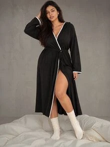 Esseday Soft Knit Floral Gauze Casual Hooded Loungewear Plus Size Robe, Fall & Winter, Cozy Outfit - Black - View 5