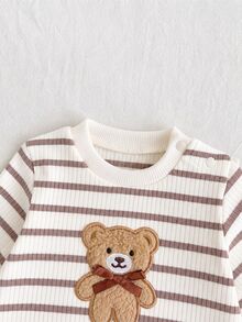 SHEIN 新生兒男嬰紋理羅紋布料彈性肩扣 3D刺繡圖案裝飾開襟加厚連身長褲，適合秋冬冬季 - 卡其色 - 查看 5