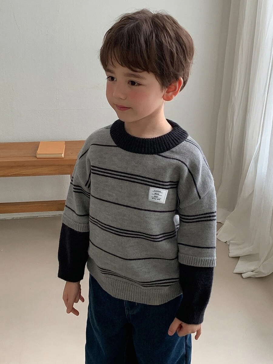 Hapijoa Young Boy Letter Patch Striped Crew Neck Long Sleeve Casual Sweater Winter - Grey - View 1
