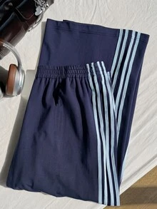 Comfortcana 舒適大尺碼棕色條紋針織抽繩休閒運動長褲，復古風，適合健身運動與夏季穿著 - 藏蓝色 - 查看 8