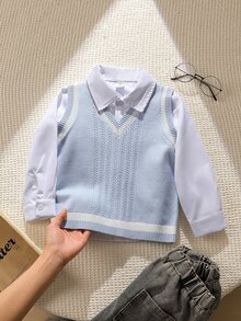 SHEIN Playful Pals 小男孩毛衣 (小號) 淺黃色麻花編織 V 領套頭背心，柔軟舒適，適合校園、休閒、戶外、度假、日常、旅行、托兒所和外出場景，適用於春、秋、冬 - 藍白色 - 查看 1