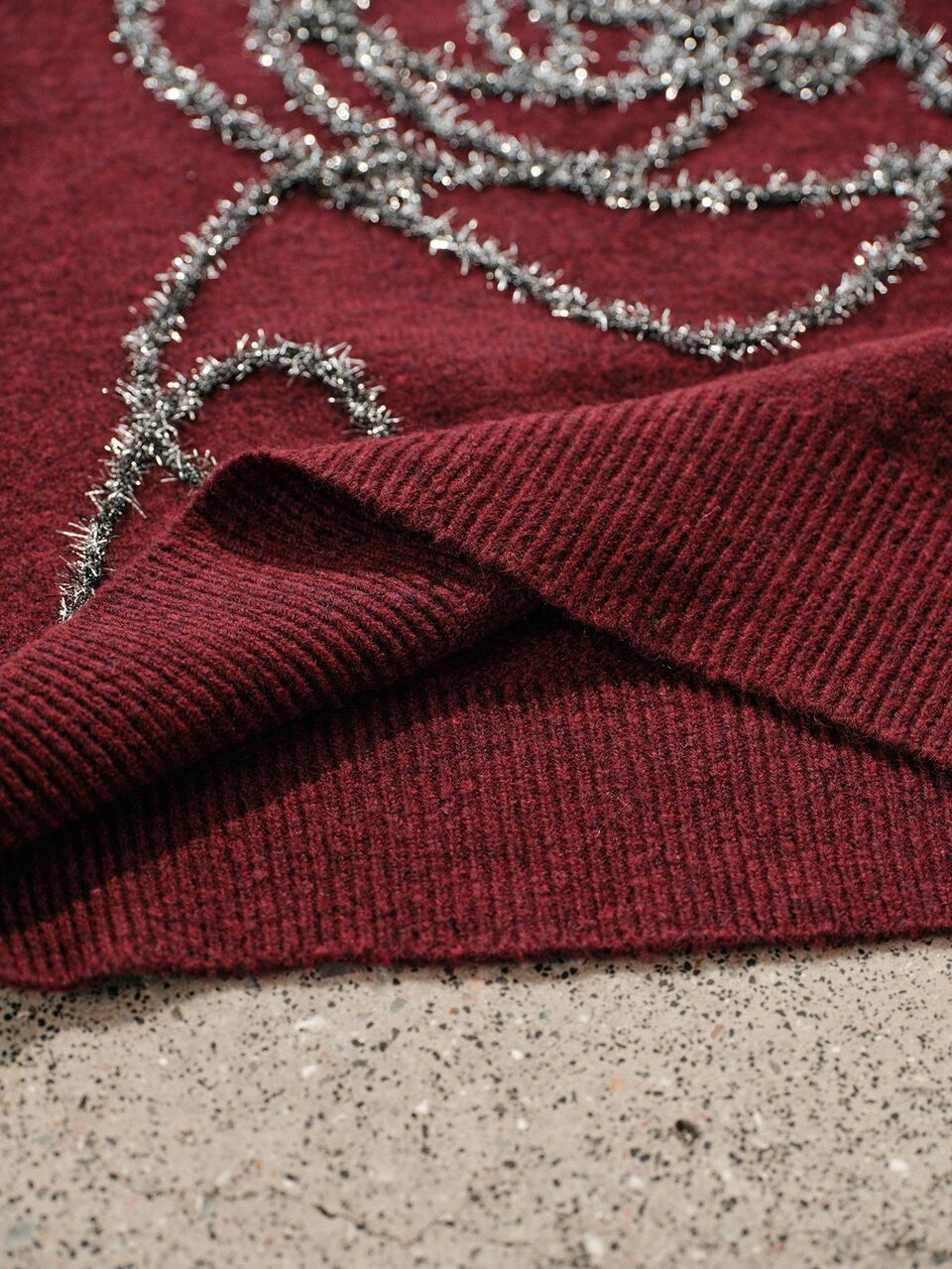 Burgundy Round Neck Knit Sweater Women Single Side Silver Grey Fringed Line Abstract Rose Embroidery Soft Loose Vintage Autumn Winter Long Sleeve Pullover Top