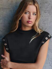 Nöista Black Ruched Mock Neck Top With Eyelet Detail For Party And Going Out Looks - Black - View 6