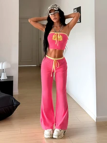 StreetHx Setelan 2 Potong Wanita dengan Motif Digital, Atasan Bandeau dengan Tali Depan dan Celana Flare - Berwarna merah muda - View 6
